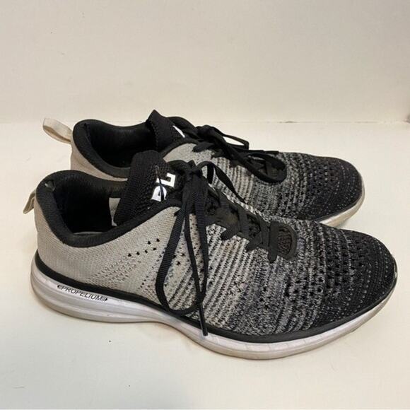 APL Techloom Pro Active Sneakers Black White Grey Size 8.5 - Picture 3 of 7